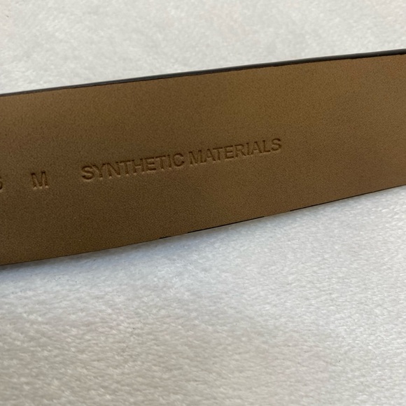 MICHAEL KORS MK LOGO Adjustable women’s belt size medium length 40” width 1.25” - Picture 6 of 11